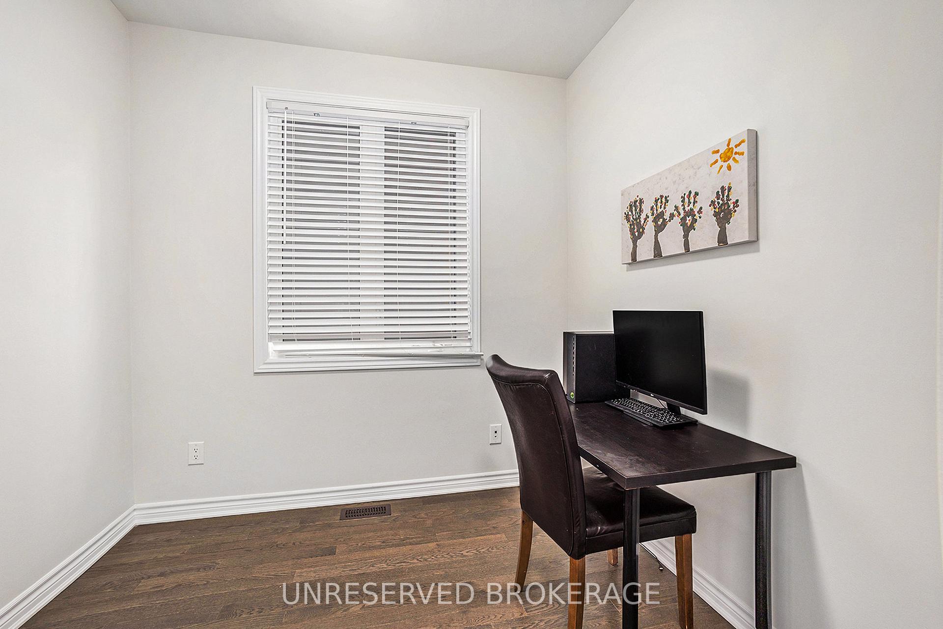 Photo 12 of 844 Snap Hook Crescent, Ottawa, Barrhaven - Half Moon Bay — HOMEH