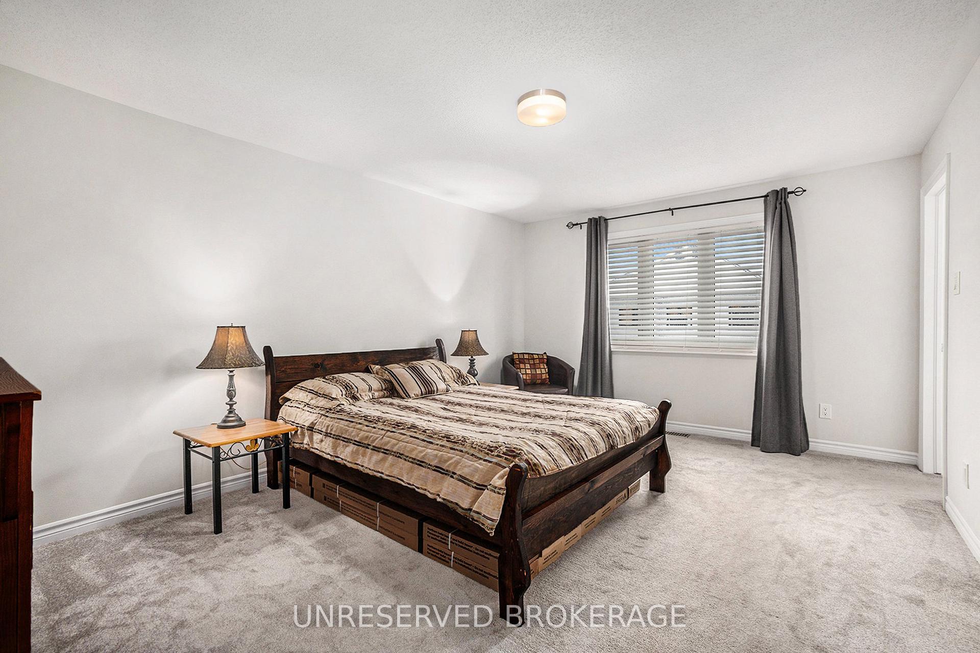 Photo 15 of 844 Snap Hook Crescent, Ottawa, Barrhaven - Half Moon Bay — HOMEH