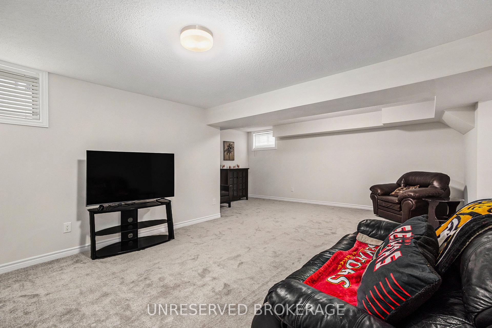 Photo 23 of 844 Snap Hook Crescent, Ottawa, Barrhaven - Half Moon Bay — HOMEH