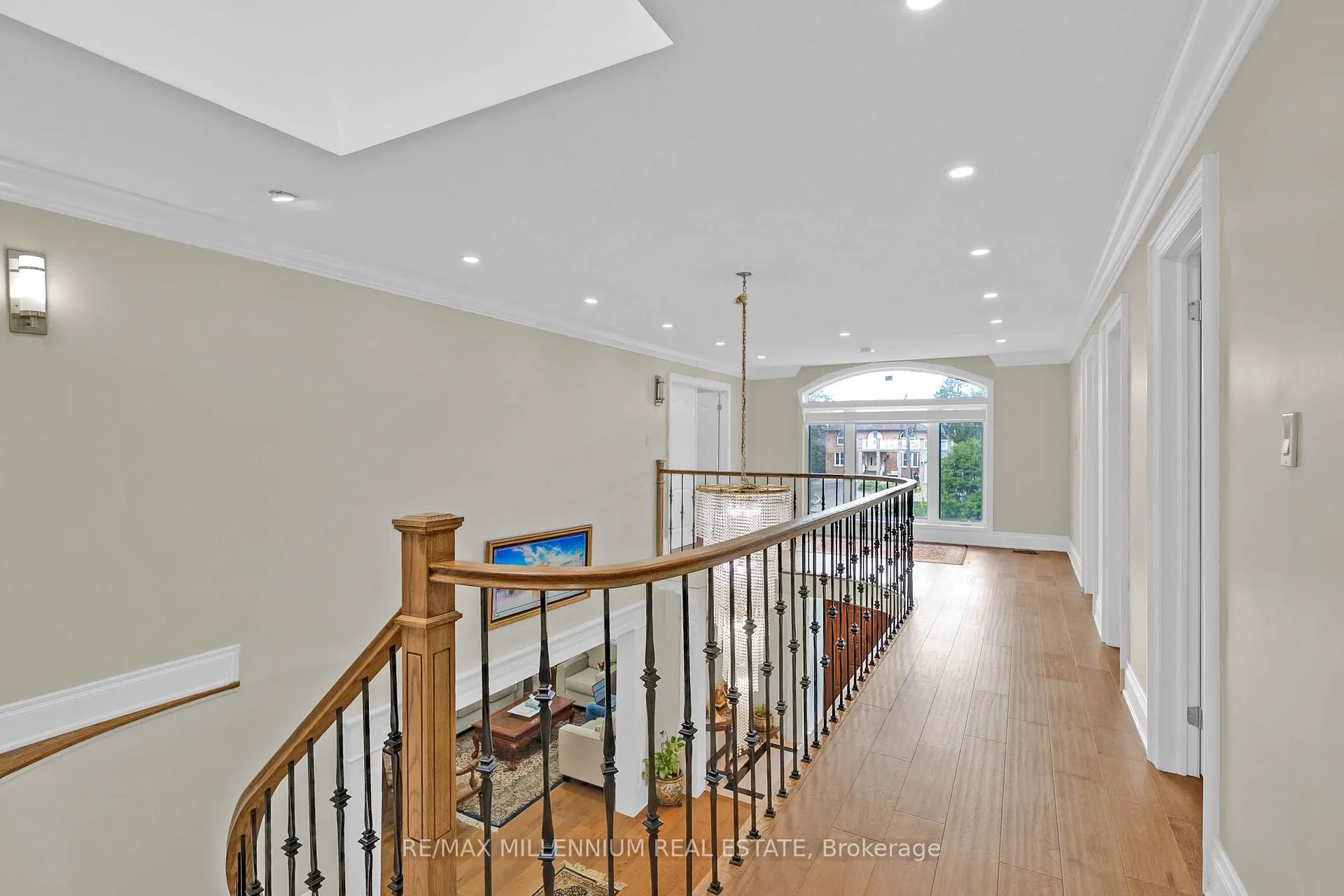 Photo 11 of 15 Julian Drive, Brampton, Bram East — HOMEH