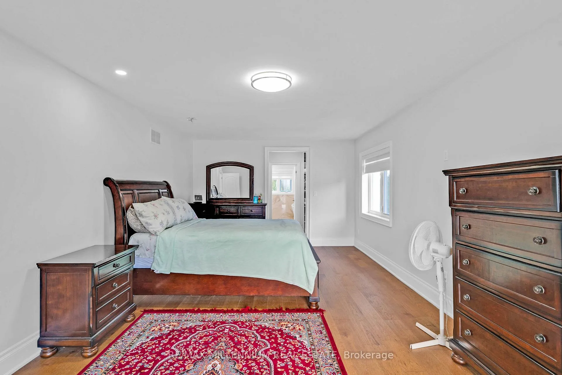 Photo 13 of 15 Julian Drive, Brampton, Bram East — HOMEH