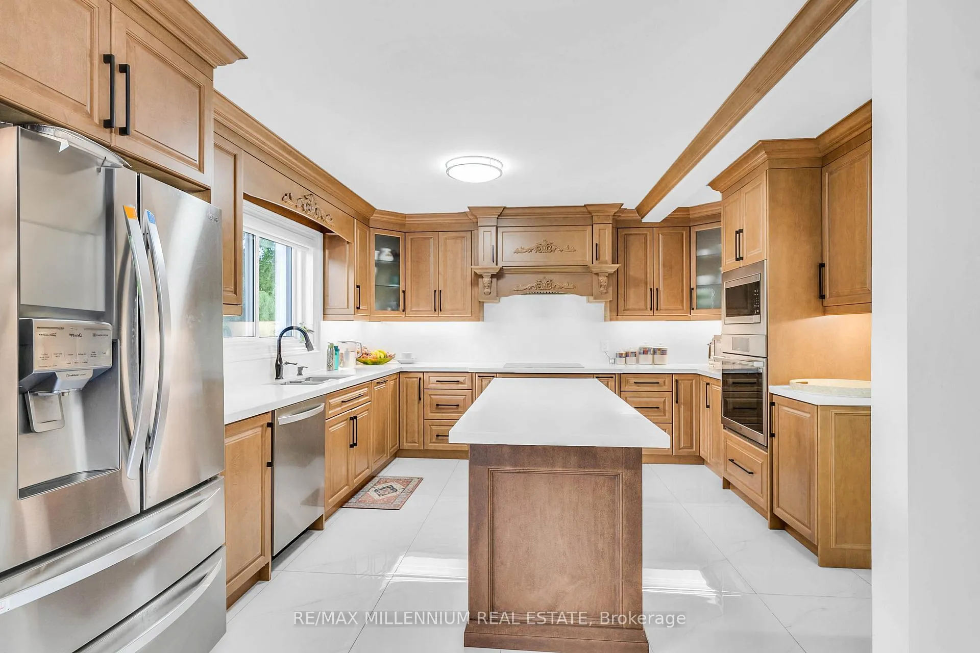 Photo 35 of 15 Julian Drive, Brampton, Bram East — HOMEH
