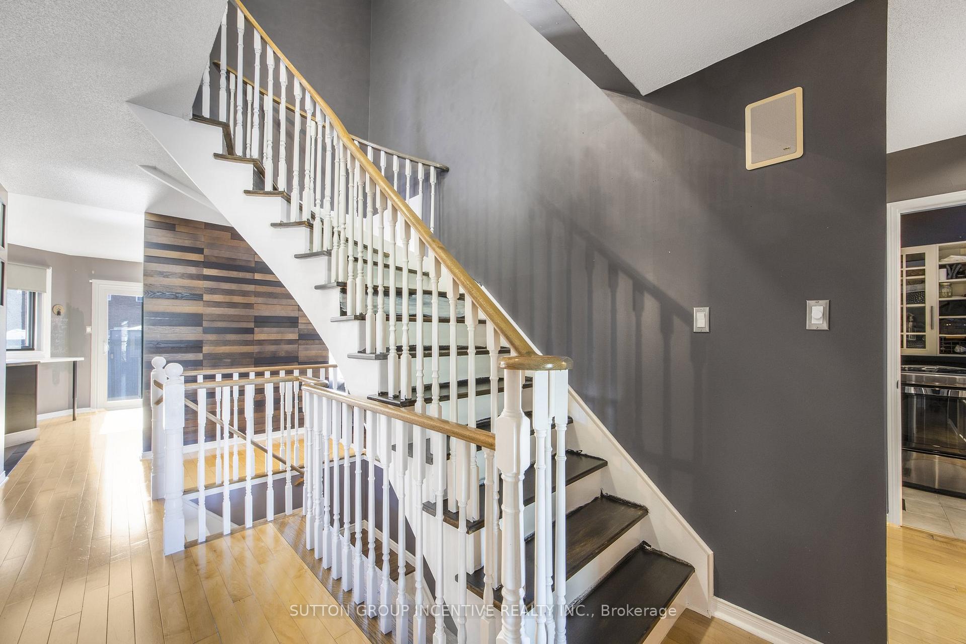 Photo 9 of 267 Johnson Street, Barrie, Georgian Drive — HOMEH