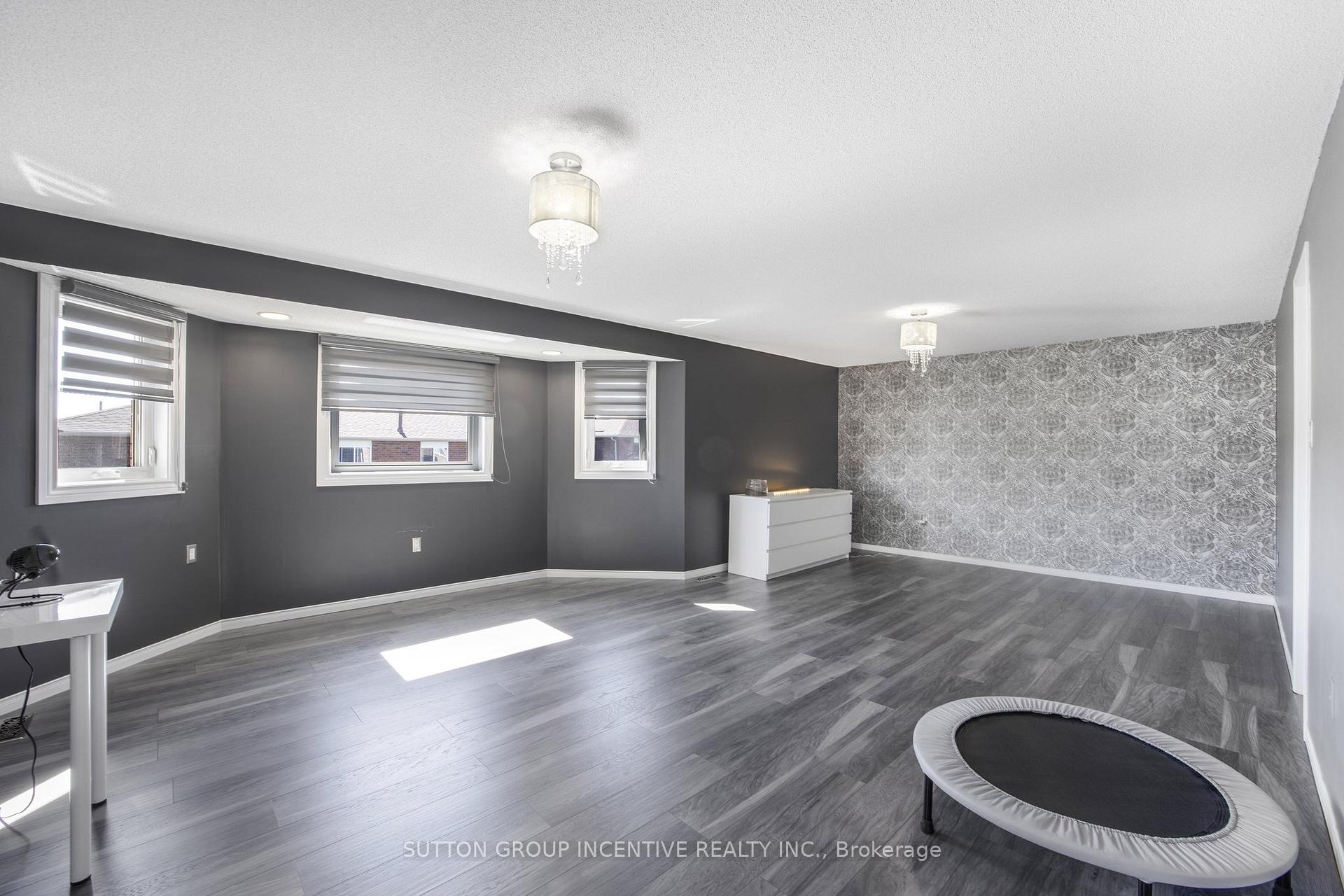 Photo 31 of 267 Johnson Street, Barrie, Georgian Drive — HOMEH