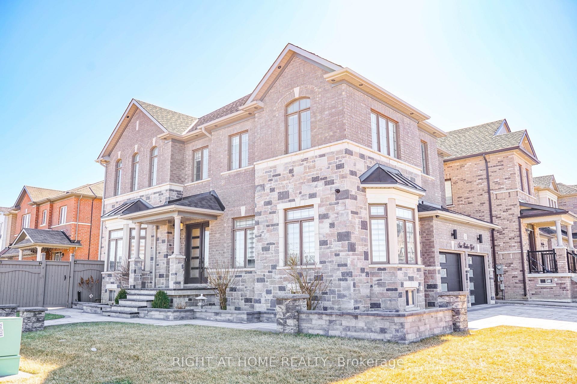 Photo 2 of 1 Penlea Gate, Brampton, Bram East — HOMEH