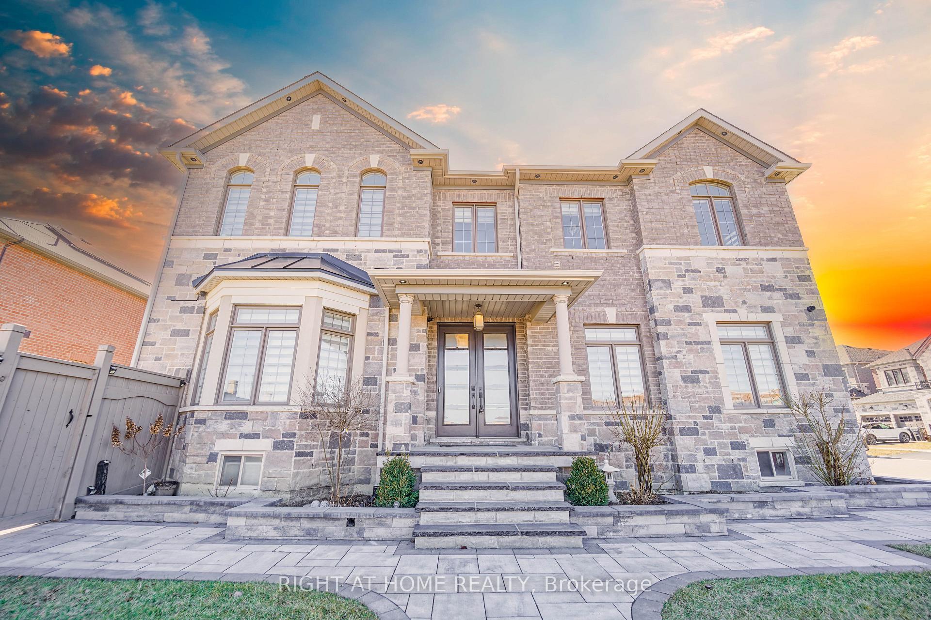 Photo 3 of 1 Penlea Gate, Brampton, Bram East — HOMEH