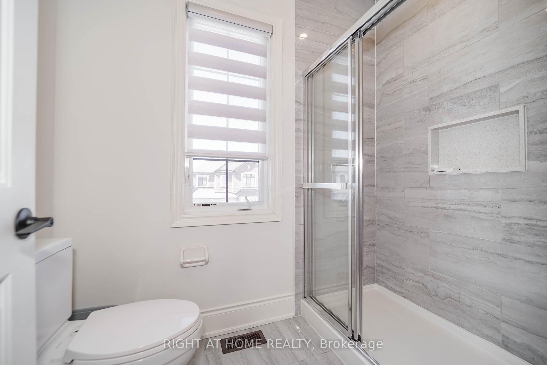 Photo 24 of 1 Penlea Gate, Brampton, Bram East — HOMEH
