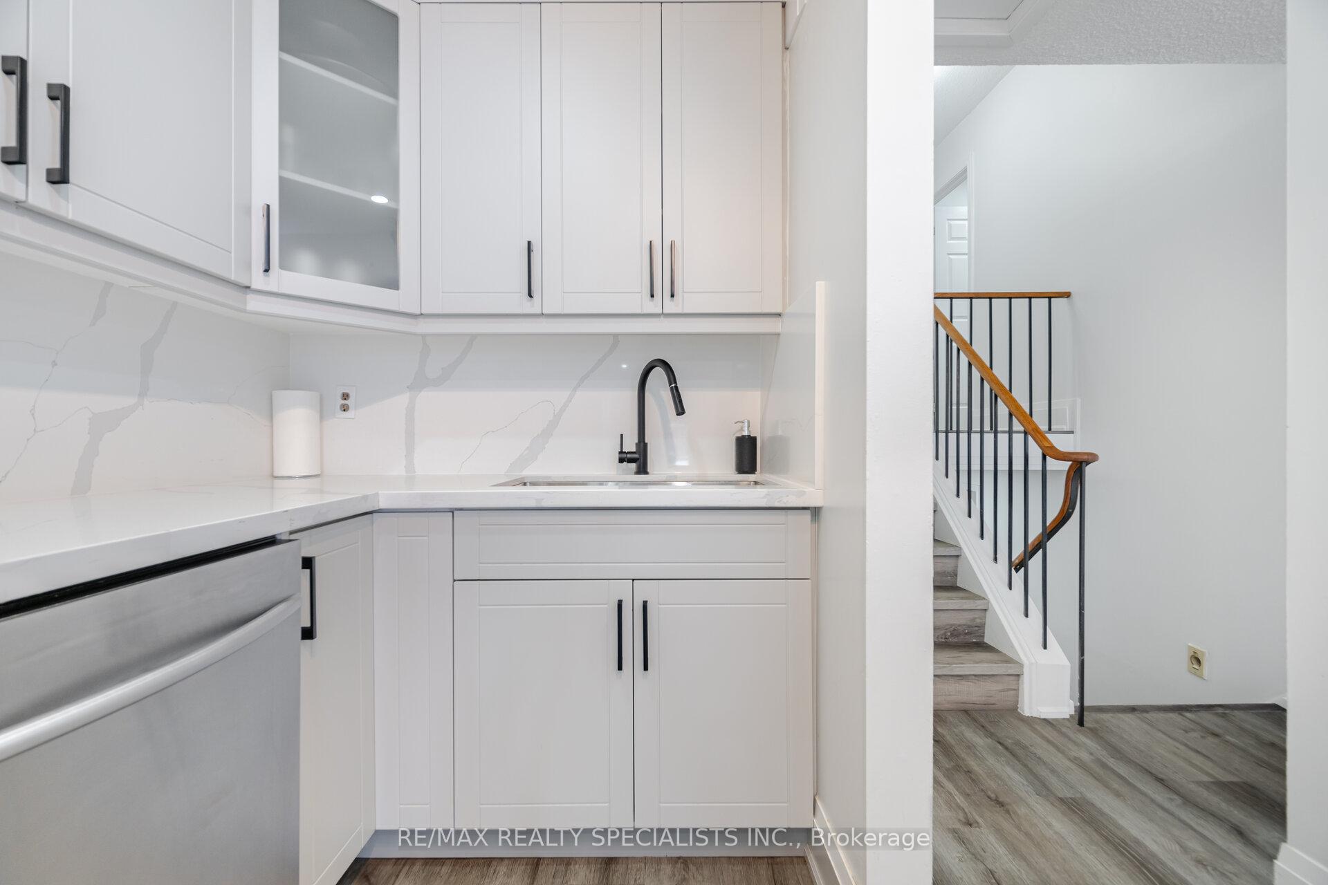 Photo 11 of 2289 Melissa Crescent, Burlington, Brant Hills — HOMEH