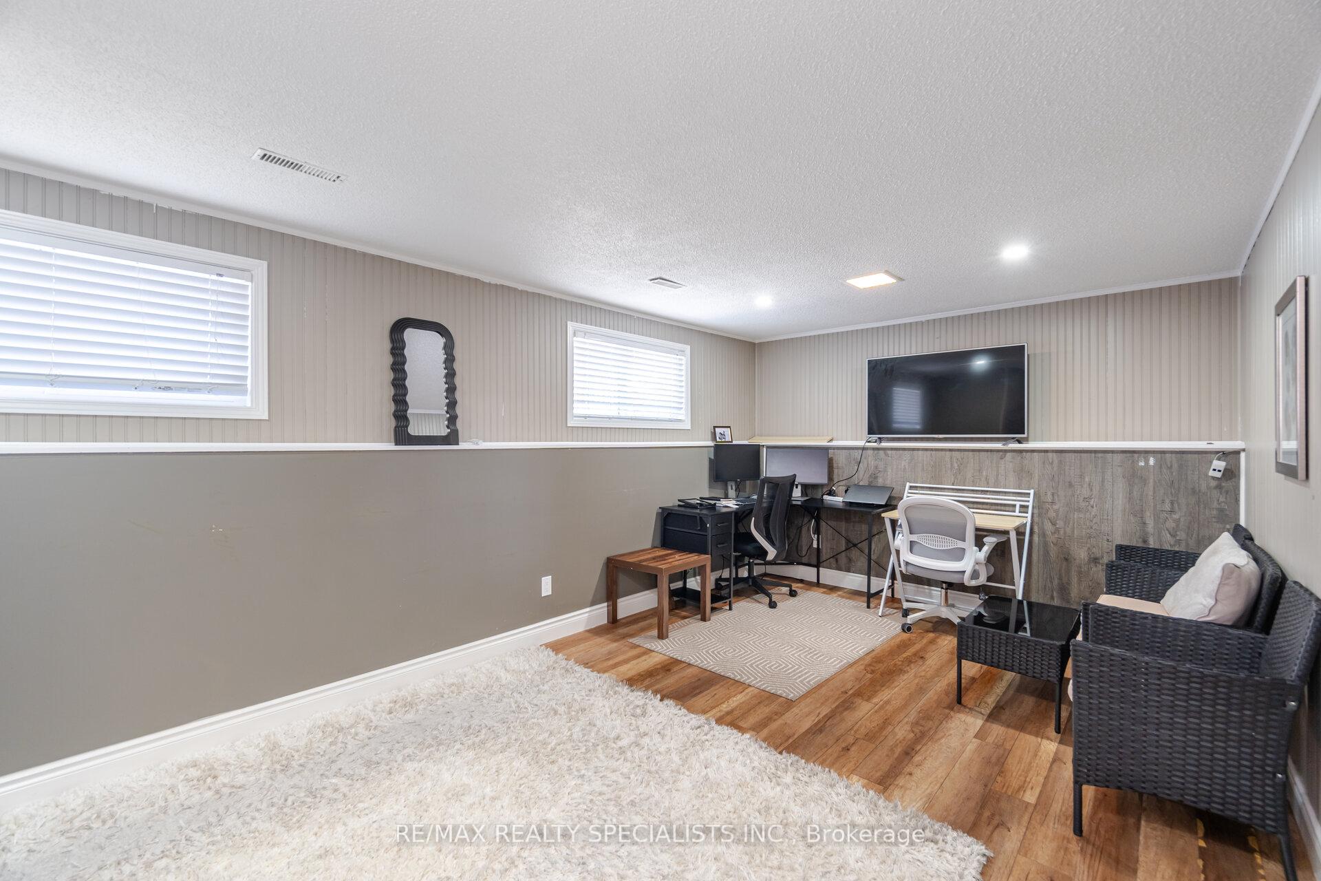 Photo 19 of 2289 Melissa Crescent, Burlington, Brant Hills — HOMEH