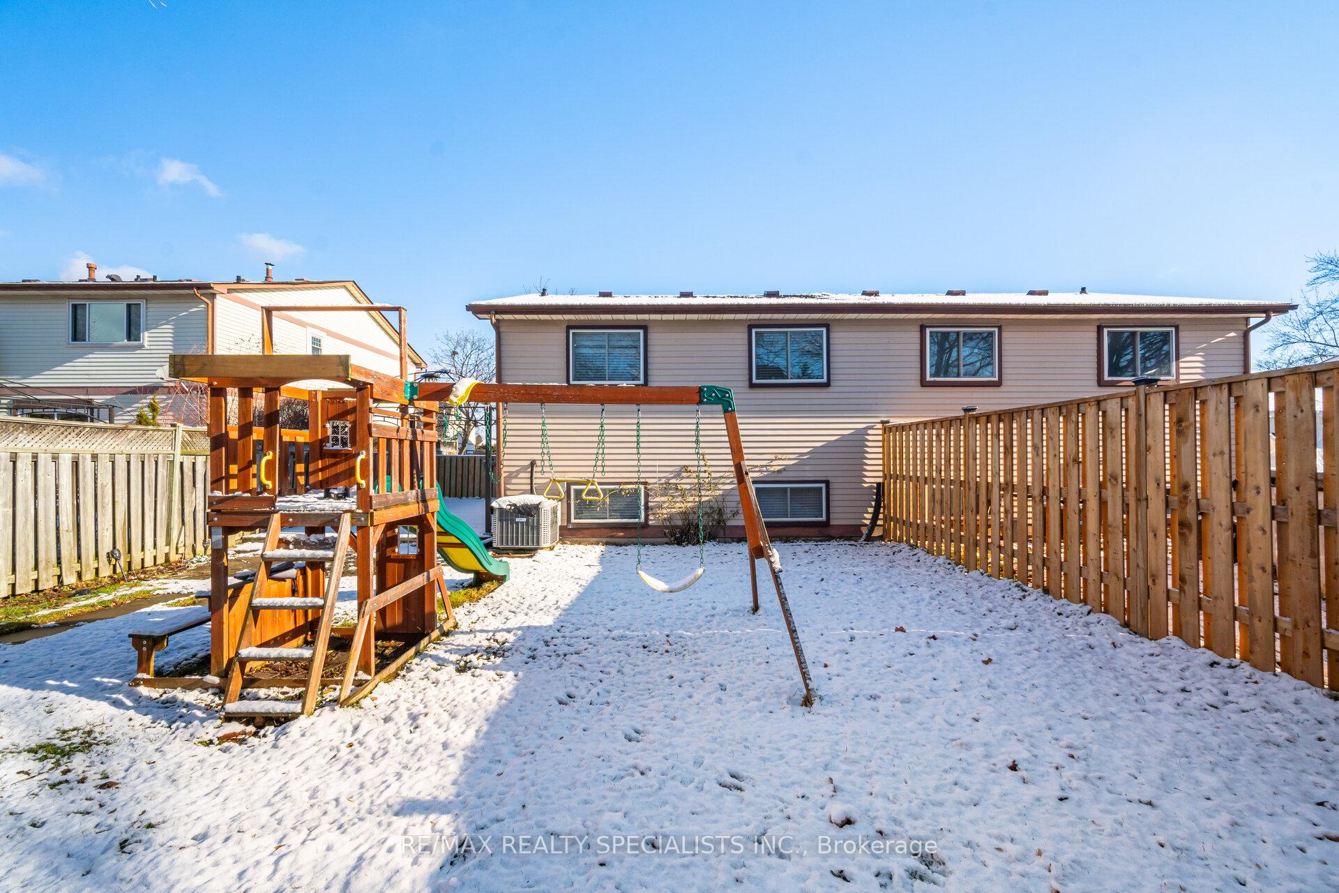 Photo 26 of 2289 Melissa Crescent, Burlington, Brant Hills — HOMEH