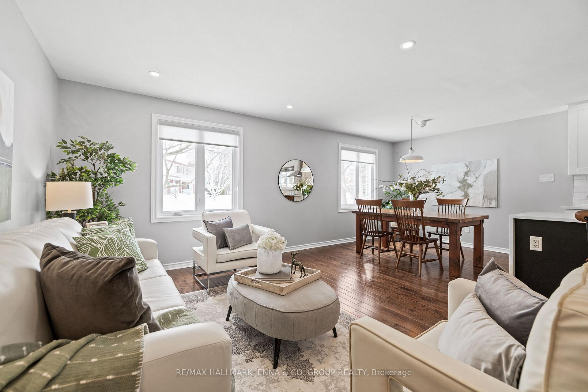 Photo 22 of 15 Bartley Crescent, Ottawa, Barrhaven - On the Green — HOMEH