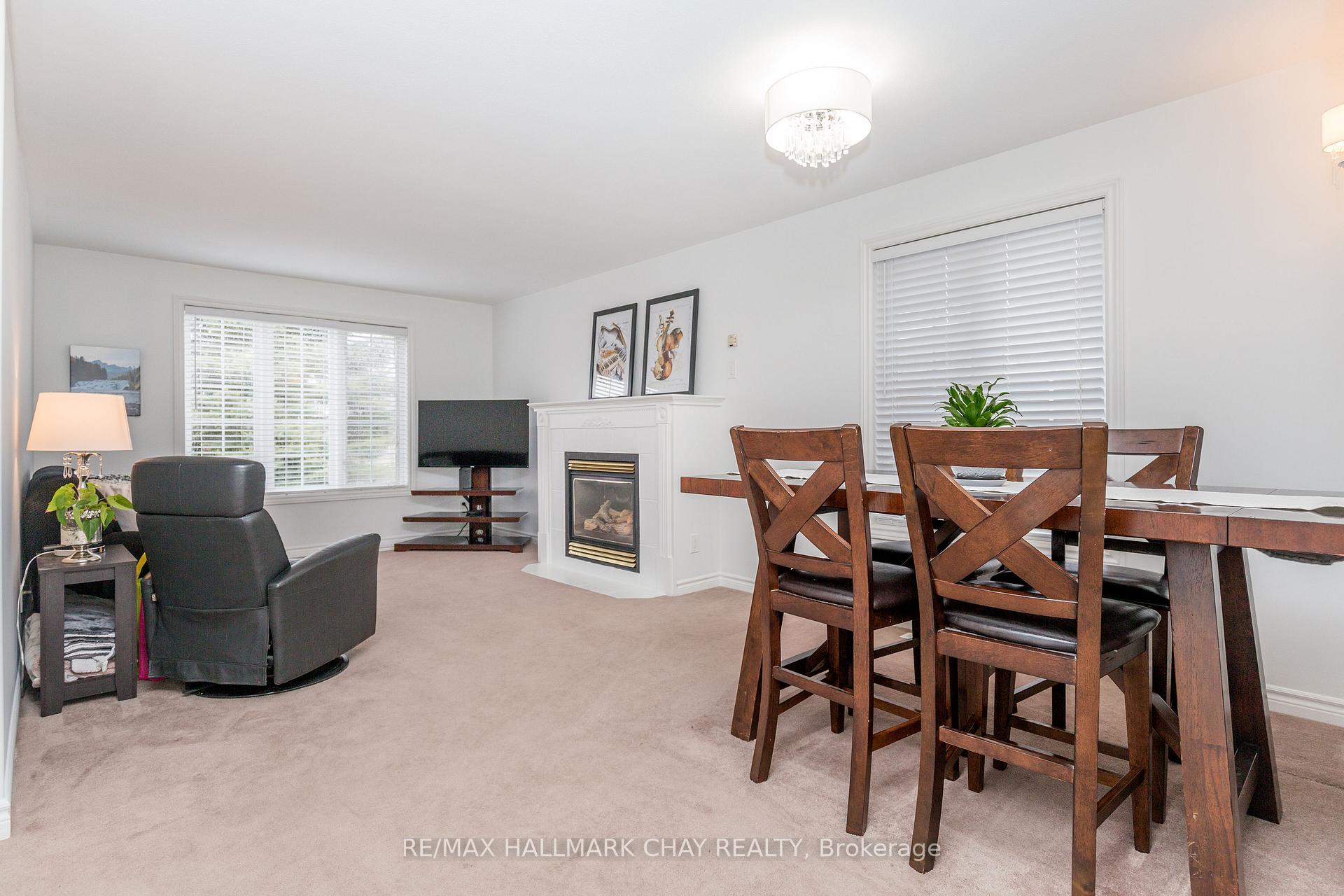 Photo 6 of 65 Osprey Ridge Road, Barrie, Little Lake — HOMEH