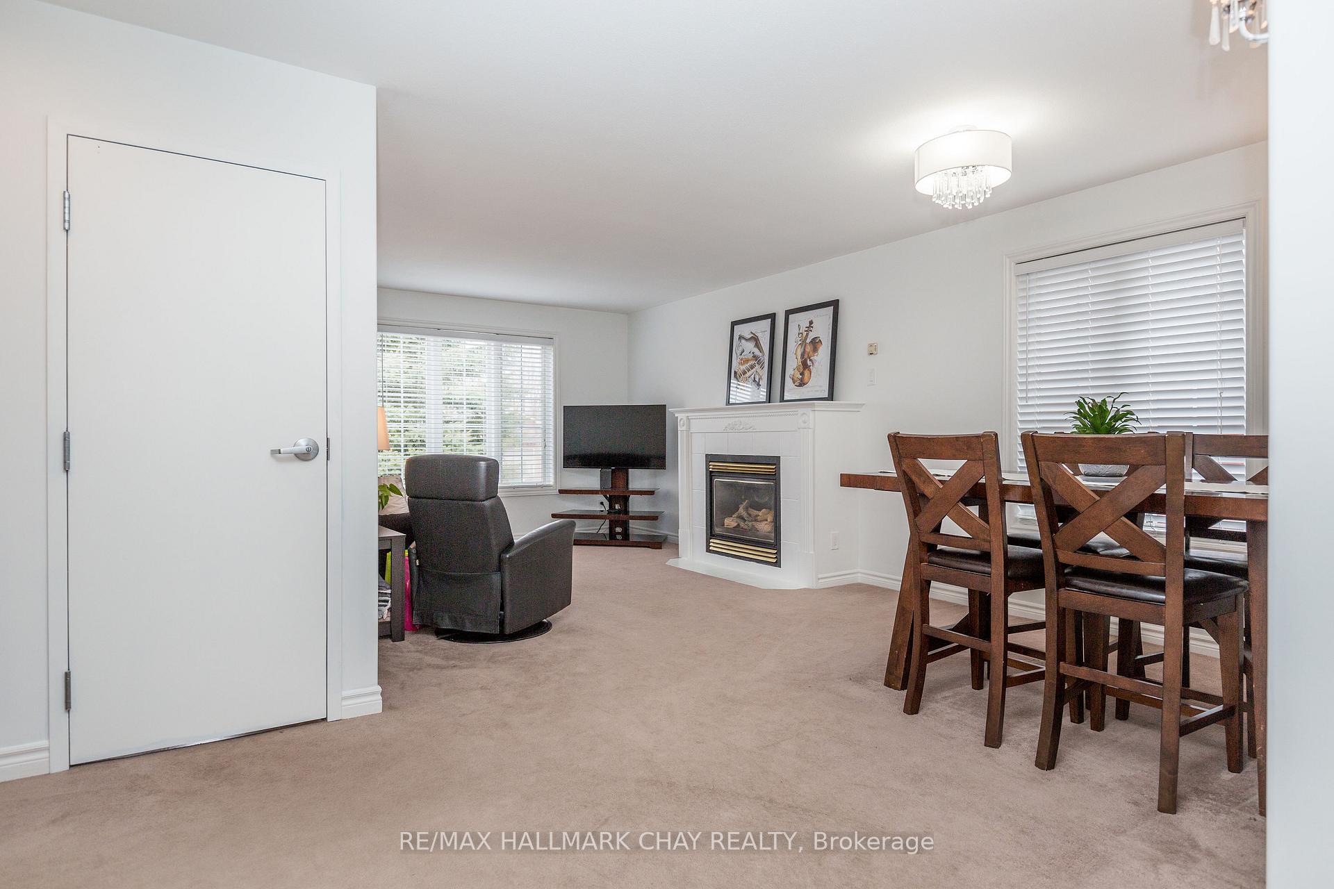 Photo 18 of 65 Osprey Ridge Road, Barrie, Little Lake — HOMEH