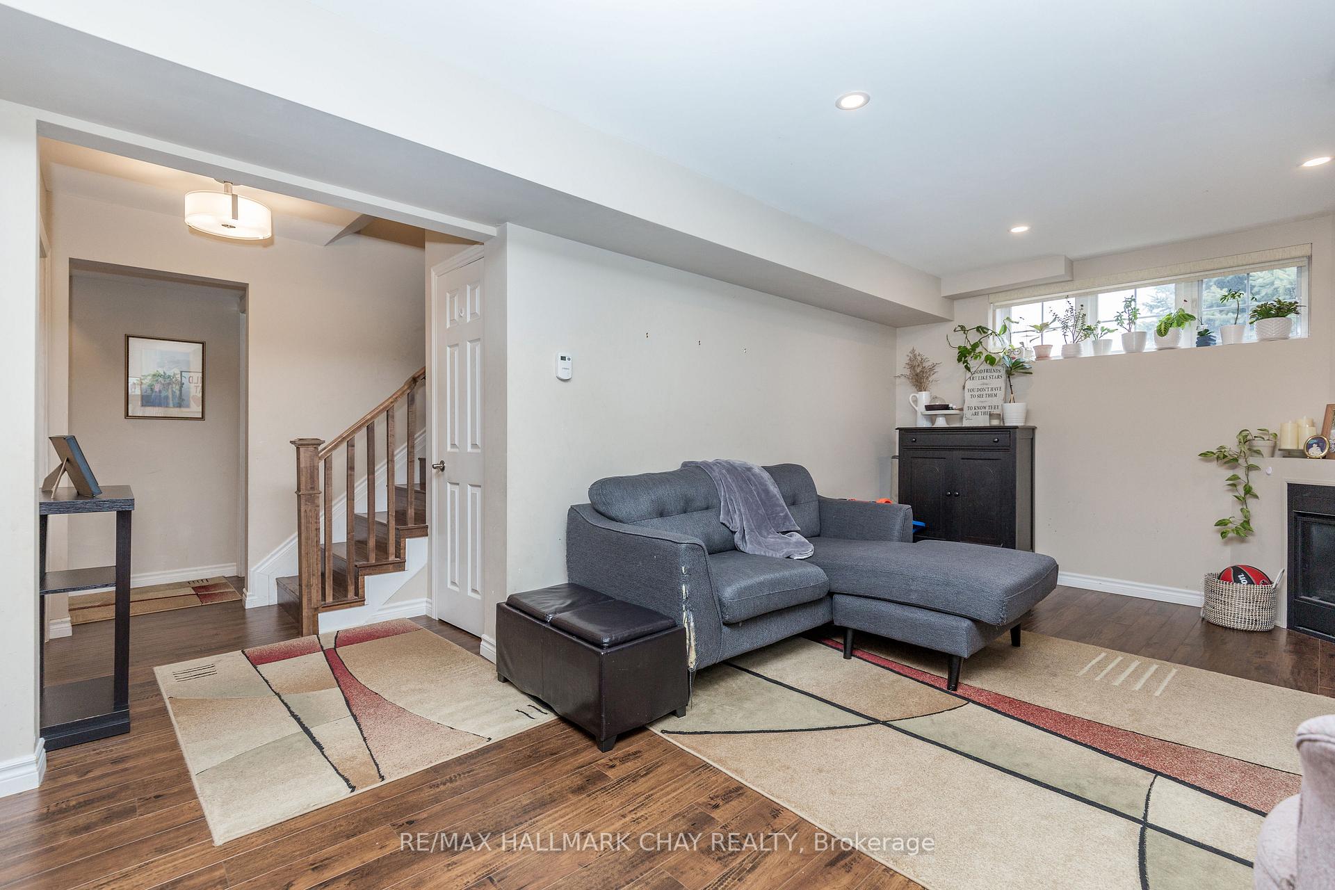 Photo 21 of 65 Osprey Ridge Road, Barrie, Little Lake — HOMEH