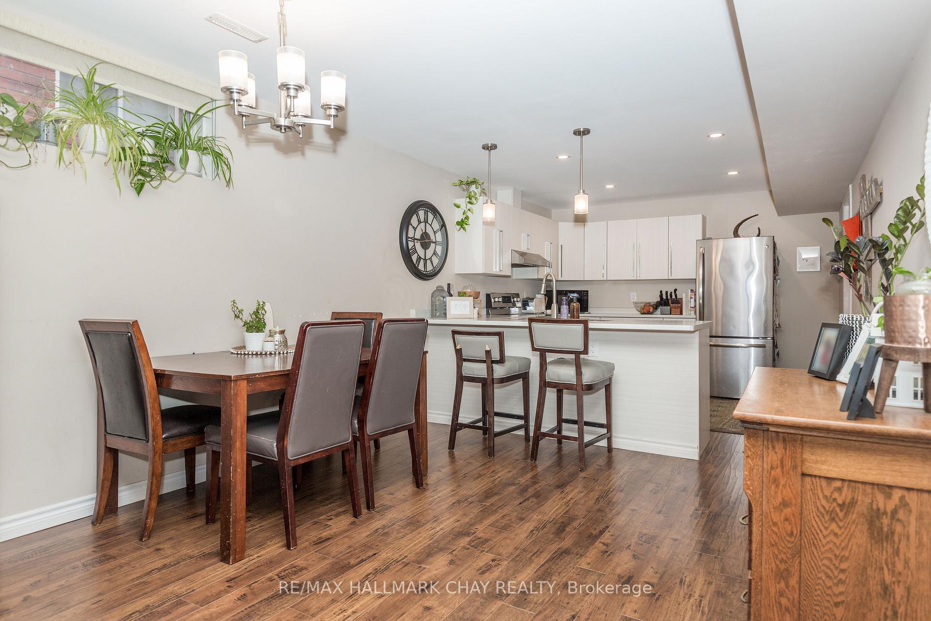 Photo 24 of 65 Osprey Ridge Road, Barrie, Little Lake — HOMEH