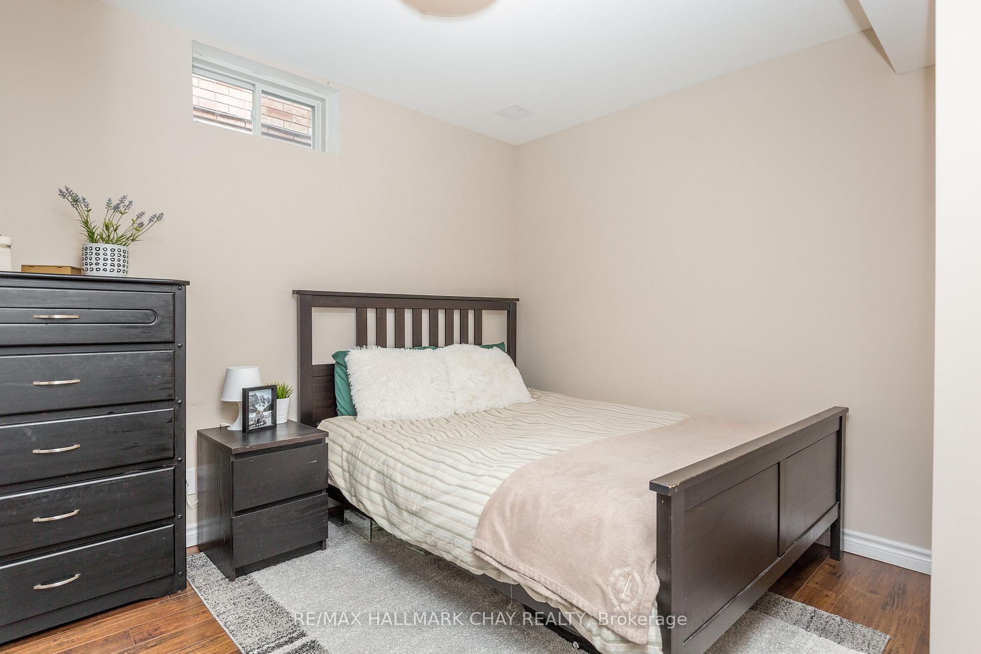 Photo 28 of 65 Osprey Ridge Road, Barrie, Little Lake — HOMEH