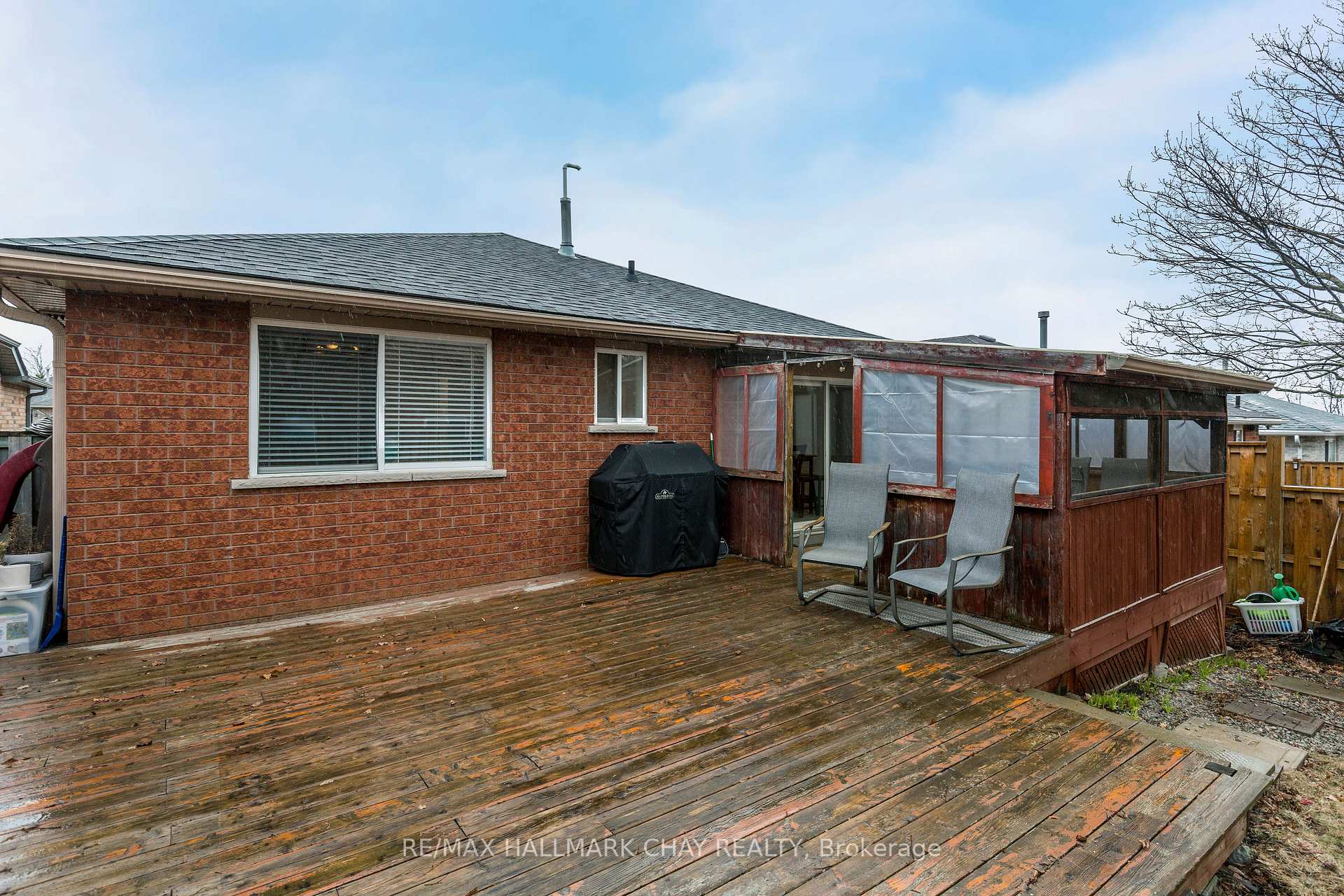 Photo 37 of 65 Osprey Ridge Road, Barrie, Little Lake — HOMEH
