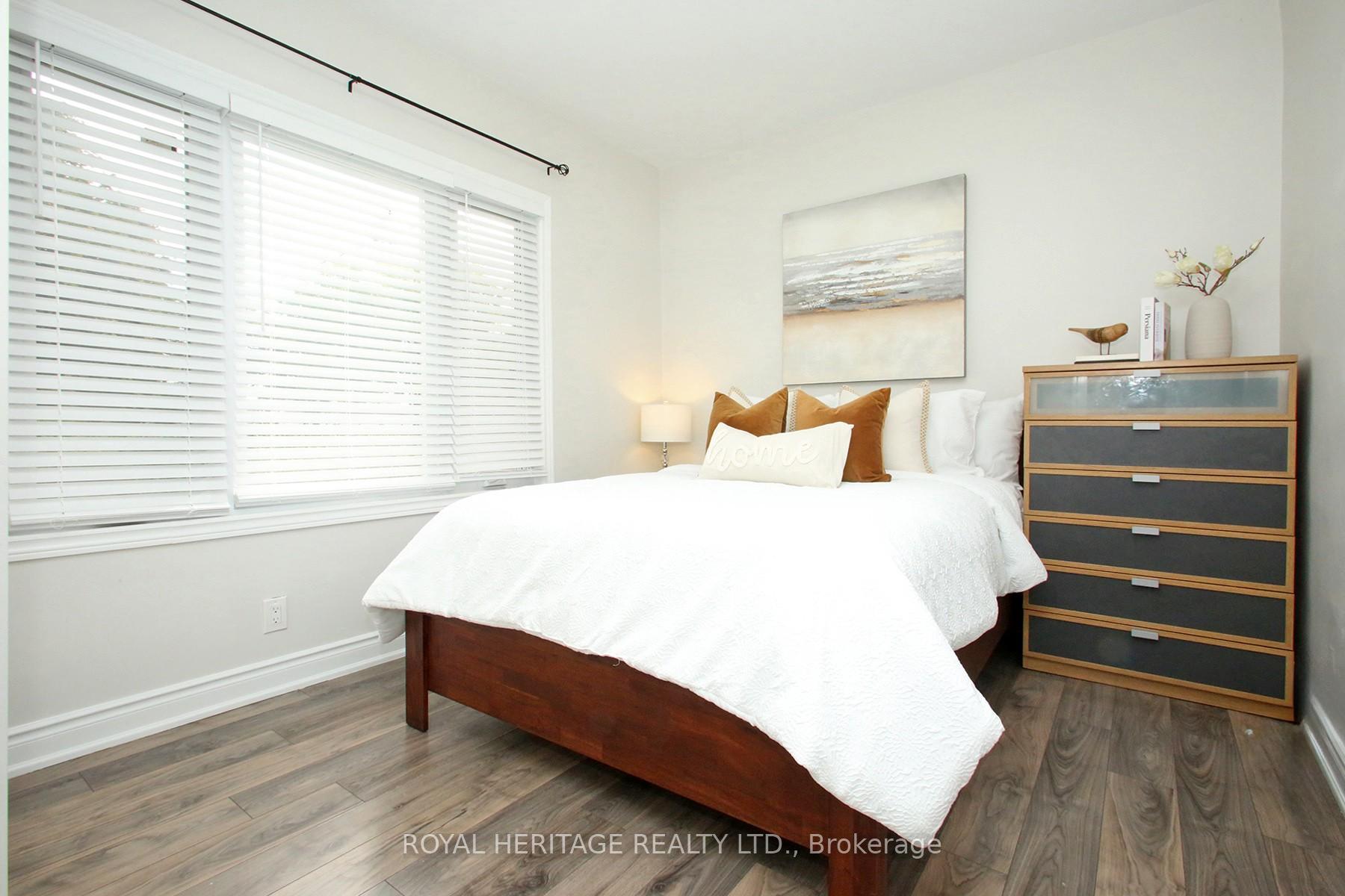 Photo 14 of 294 Burk Street, Oshawa, Vanier — HOMEH