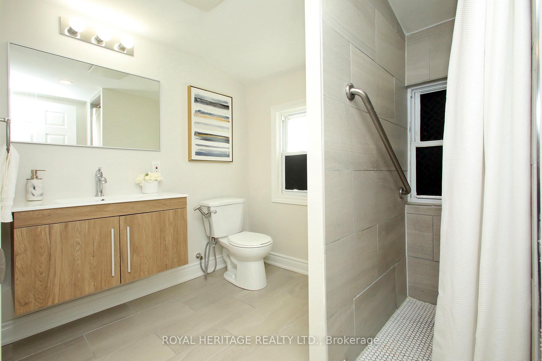 Photo 24 of 294 Burk Street, Oshawa, Vanier — HOMEH