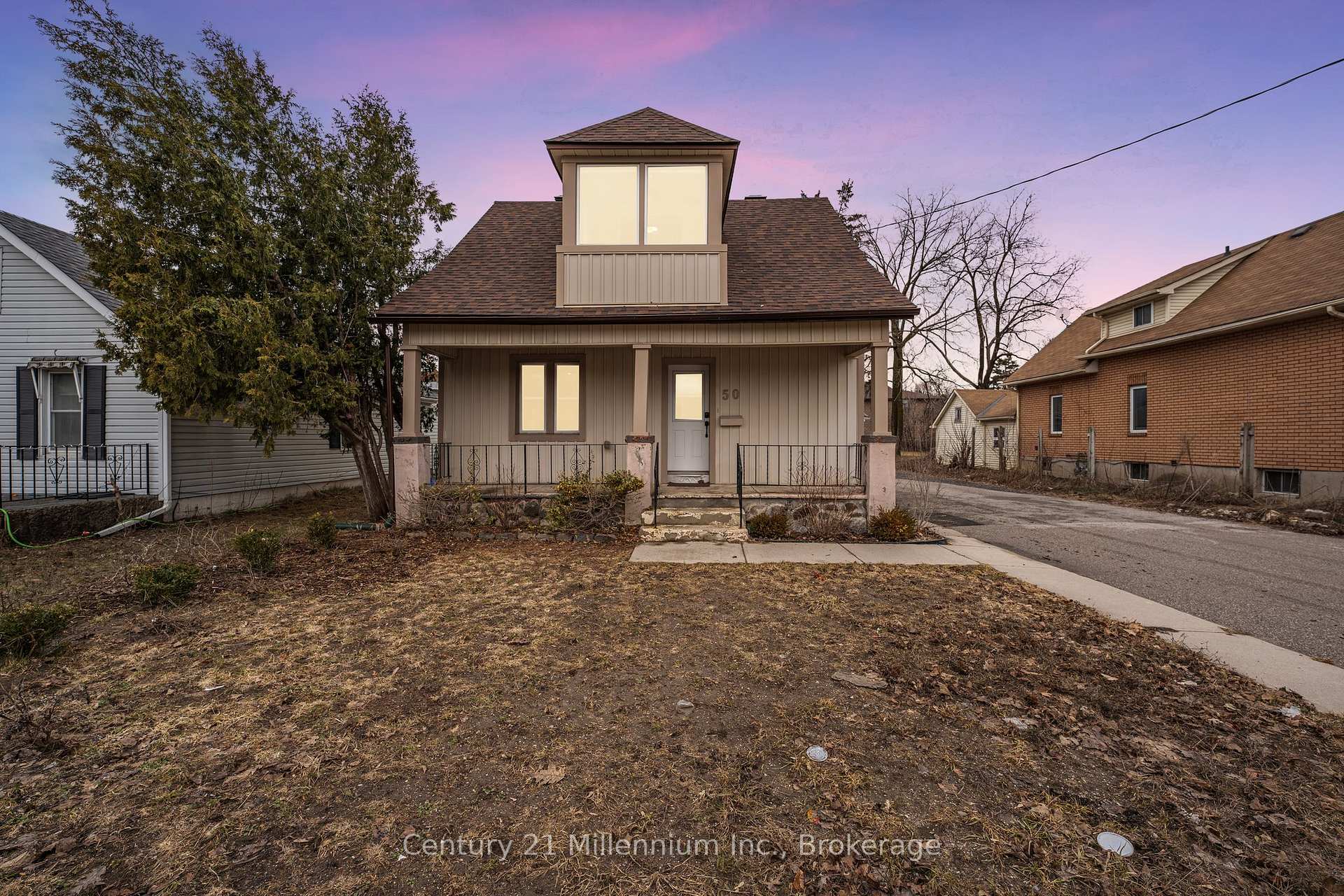Photo 1 of 50 Donald Street, Barrie, Queen's Park — HOMEH