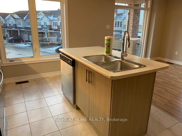 Photo 10 of Unit 51, 113 Hartley Avenue, Brant, Paris — HOMEH