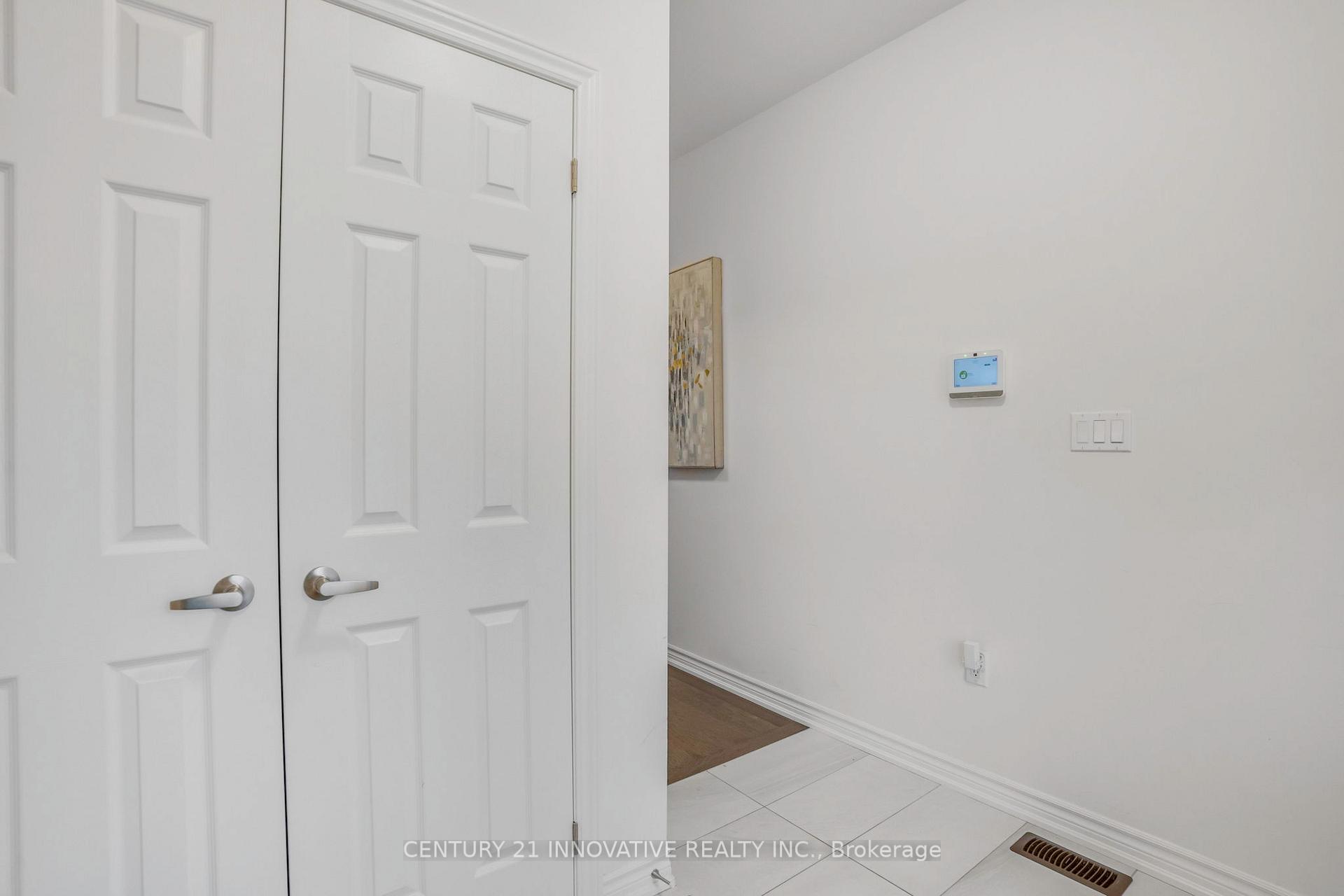 Photo 4 of 1309 Apollo Street, Oshawa, Eastdale — HOMEH
