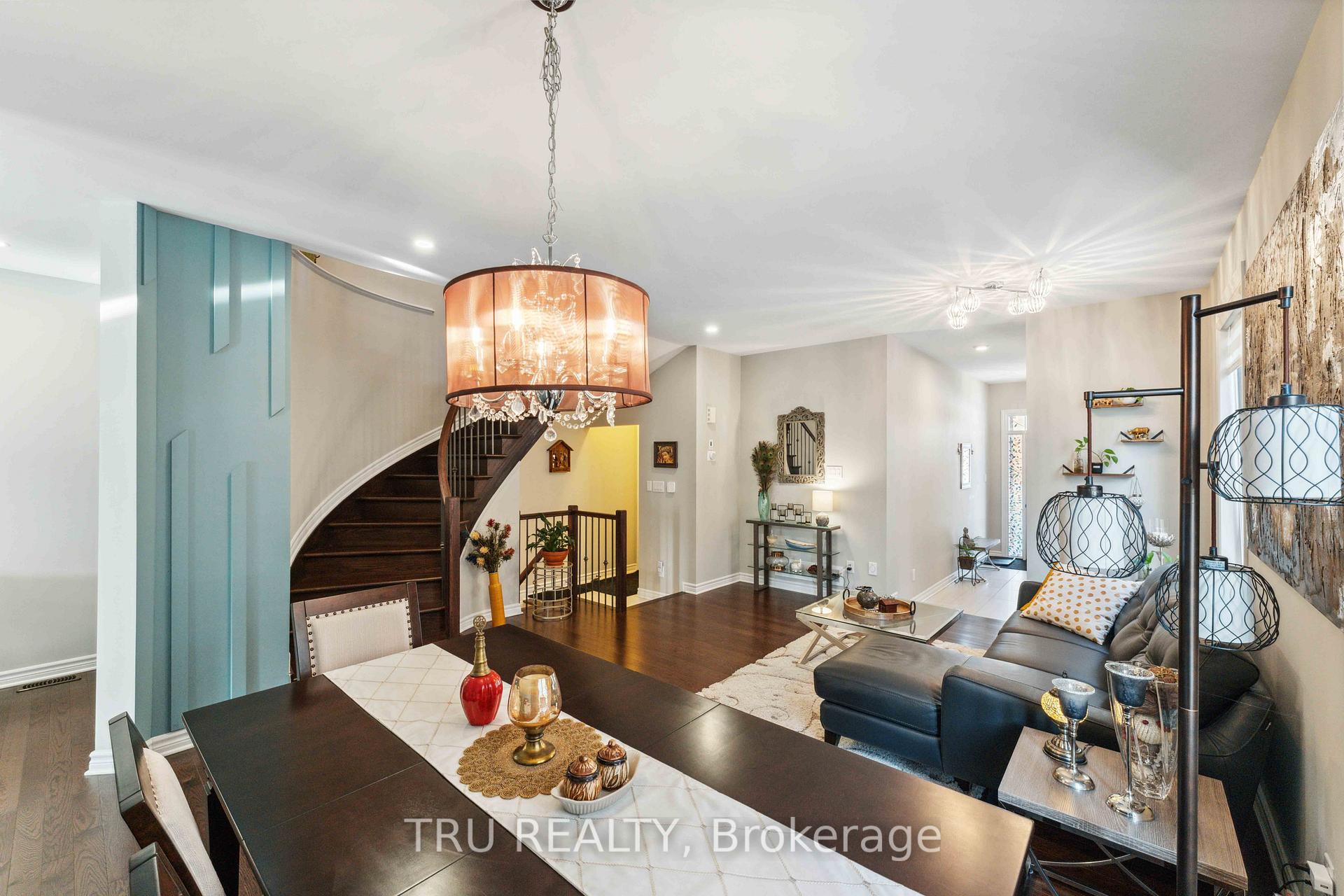 Photo 8 of 234 Fergus Crescent, Ottawa, Barrhaven - Cedargrove/Fraserdale — HOMEH