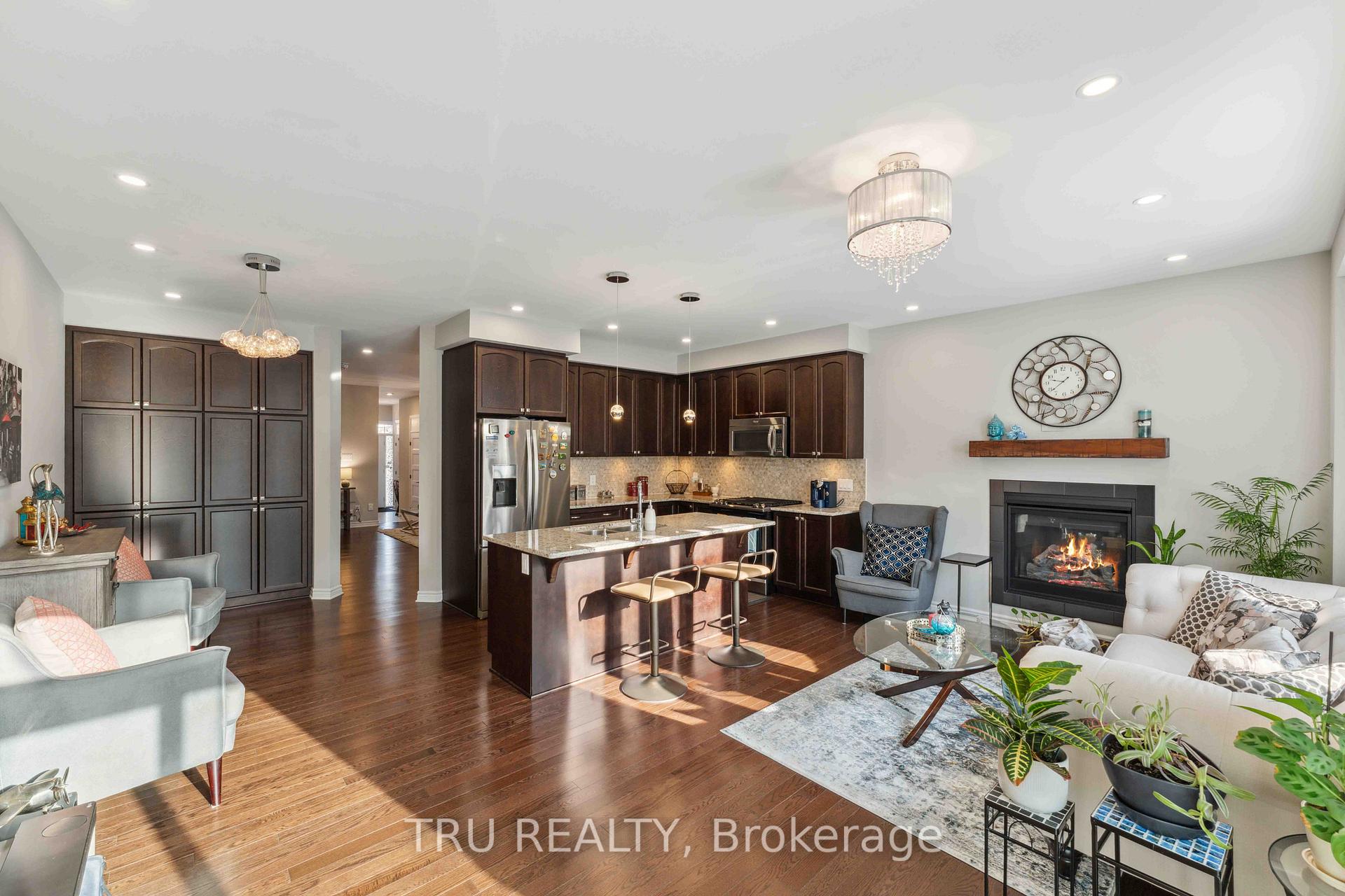Photo 14 of 234 Fergus Crescent, Ottawa, Barrhaven - Cedargrove/Fraserdale — HOMEH
