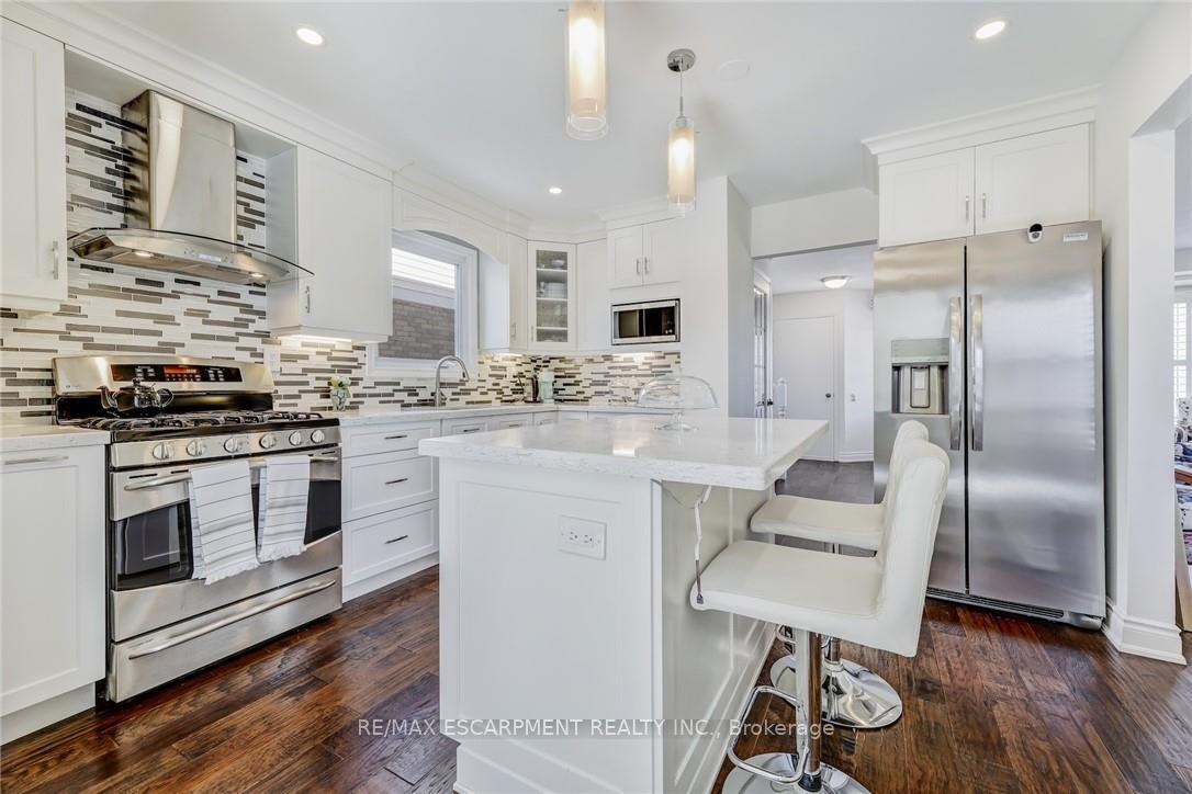 Photo 16 of 2430 Alder Drive, Burlington, Brant Hills — HOMEH