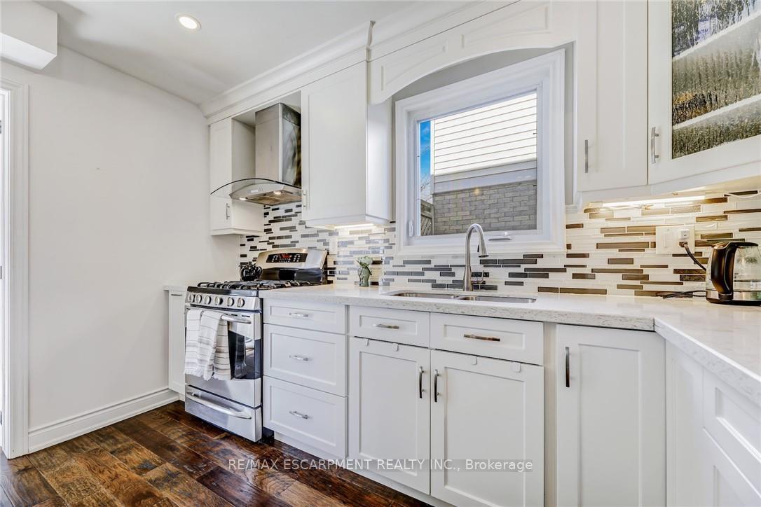 Photo 18 of 2430 Alder Drive, Burlington, Brant Hills — HOMEH