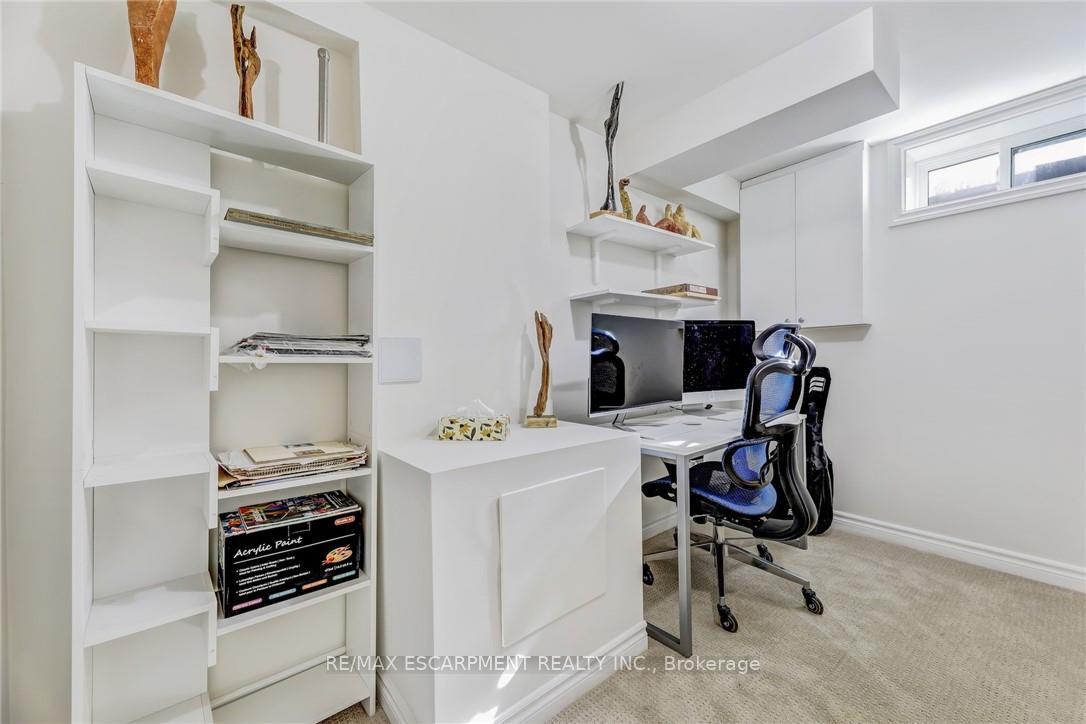 Photo 23 of 2430 Alder Drive, Burlington, Brant Hills — HOMEH