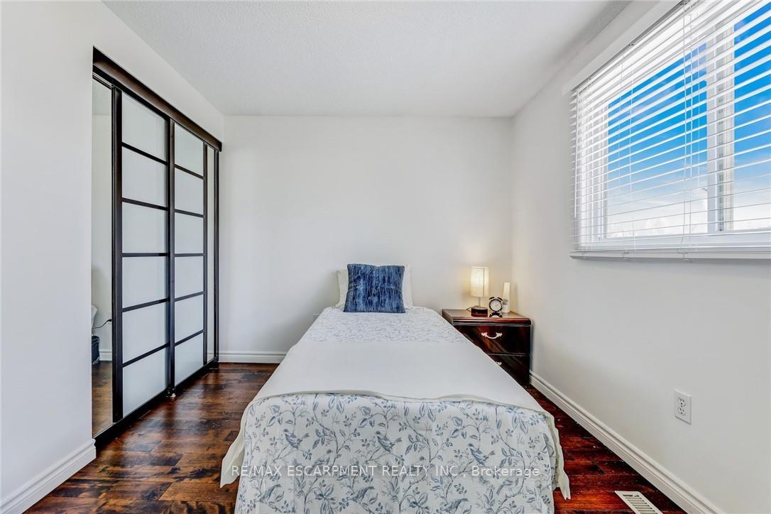 Photo 27 of 2430 Alder Drive, Burlington, Brant Hills — HOMEH