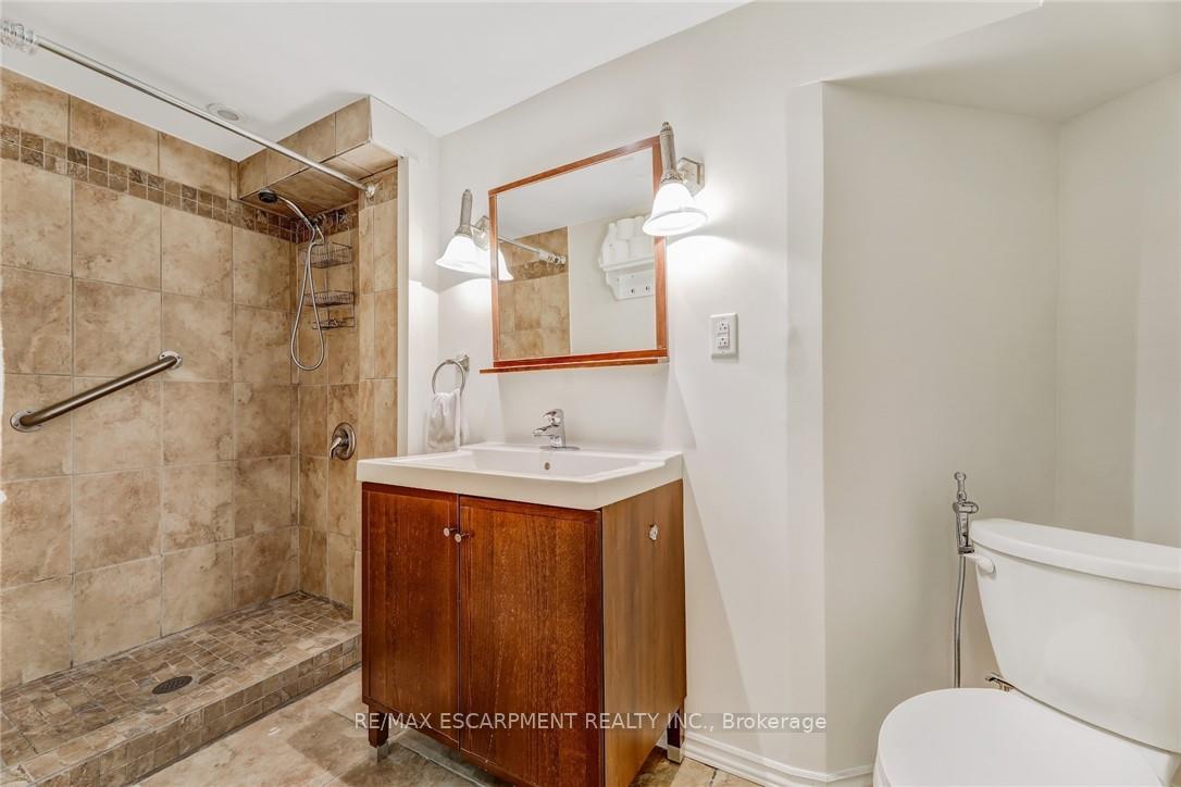 Photo 40 of 2430 Alder Drive, Burlington, Brant Hills — HOMEH