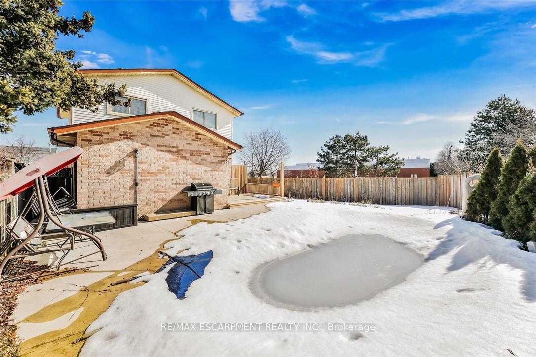 Photo 46 of 2430 Alder Drive, Burlington, Brant Hills — HOMEH
