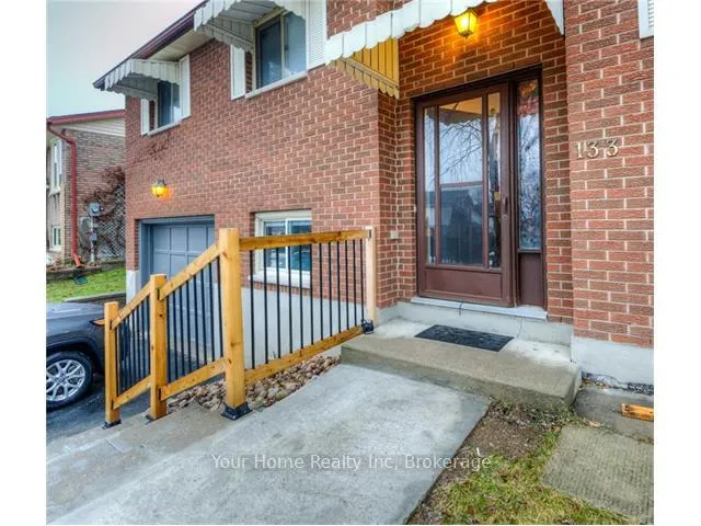 Photo 2 of 133 Mcelderry Road, Guelph, Kortright West — HOMEH
