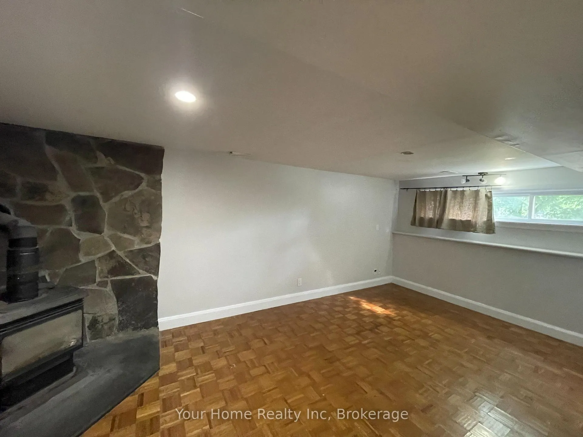 Photo 15 of 133 Mcelderry Road, Guelph, Kortright West — HOMEH