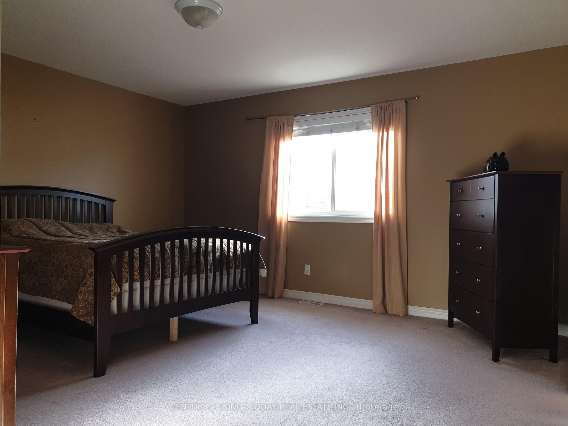 Photo 13 of 178 Wildwood Trail, Barrie, Ardagh — HOMEH