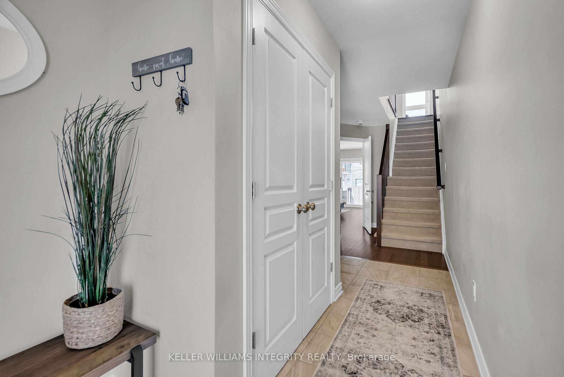 Photo 3 of 319 Twinflower Way, Ottawa, Barrhaven - Longfields — HOMEH