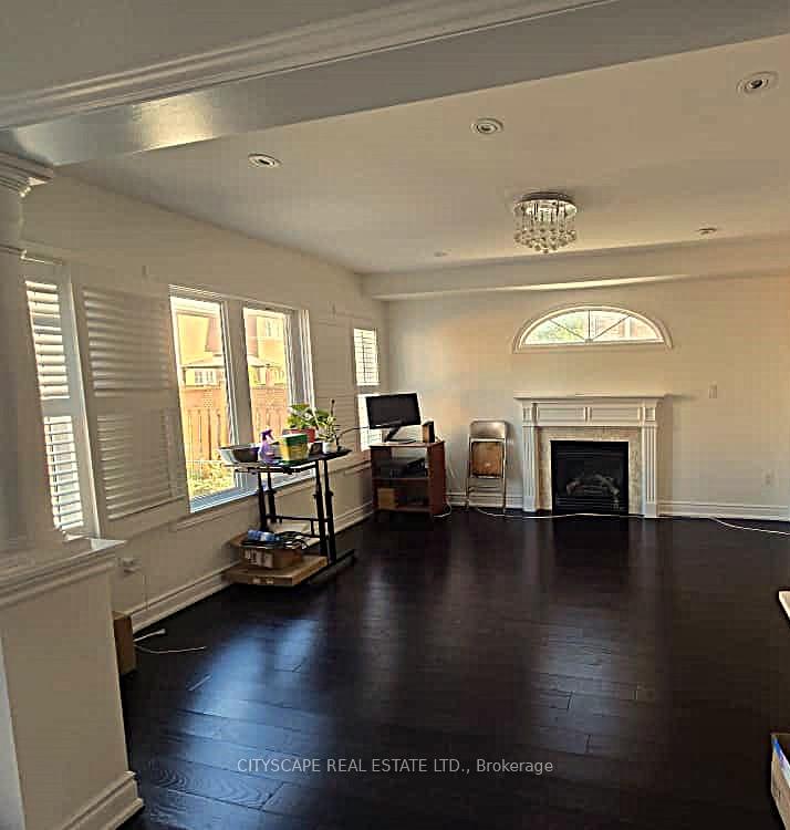 Photo 8 of 9 Alfonso Crescent, Brampton, Bram East — HOMEH