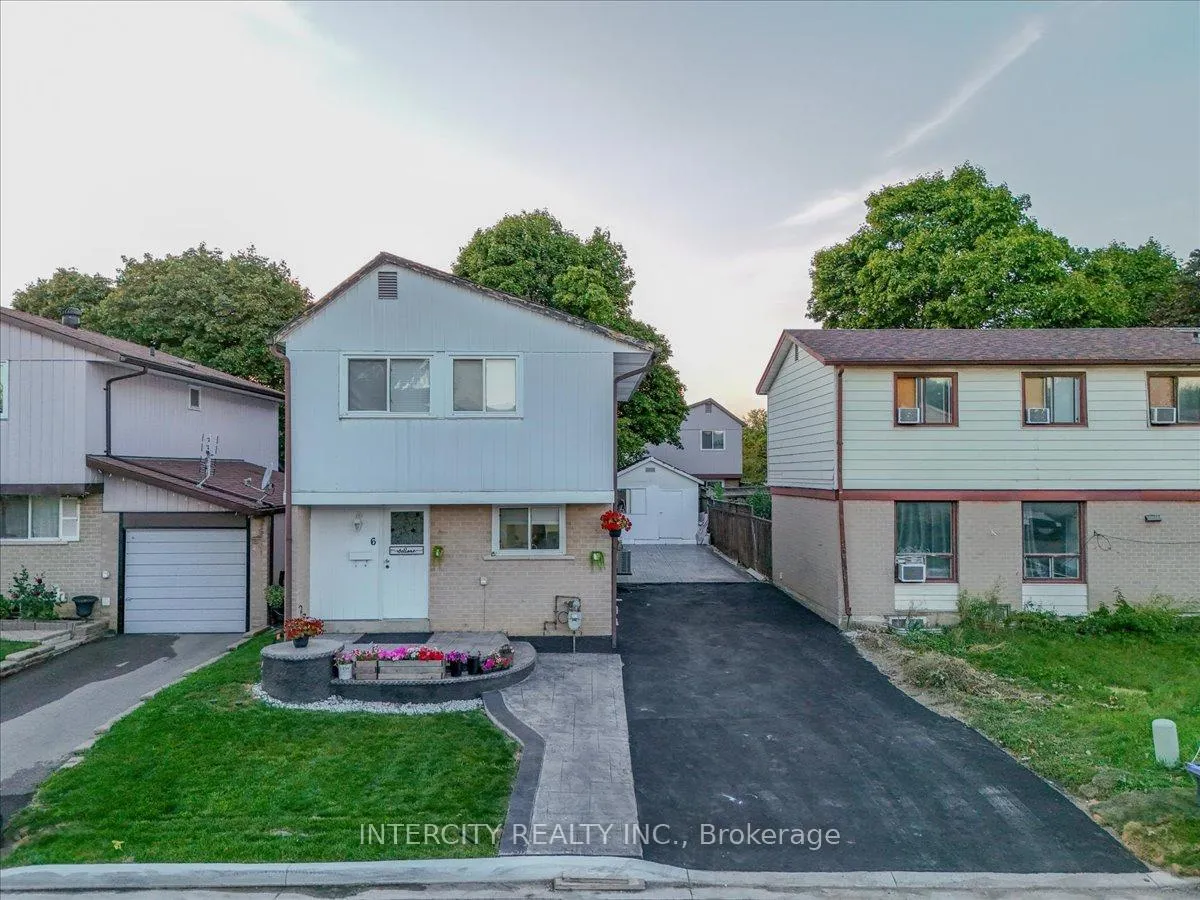 Photo 36 of 6 Hedley Court, Brampton, Central Park — HOMEH