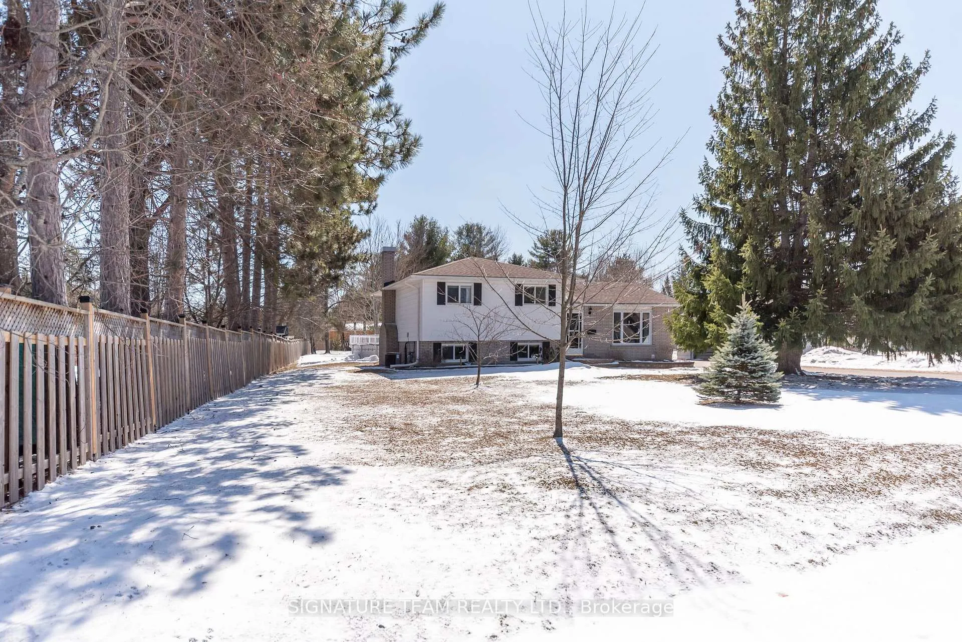 Photo 4 of 13 Mueller Crescent, Petawawa — HOMEH