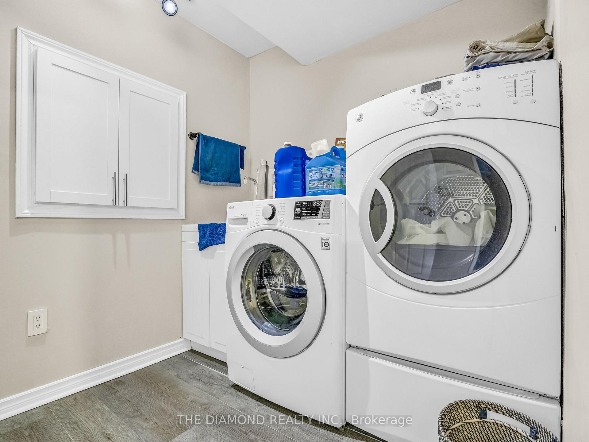 Photo 40 of 2971 Glover Lane, Burlington, Rose — HOMEH