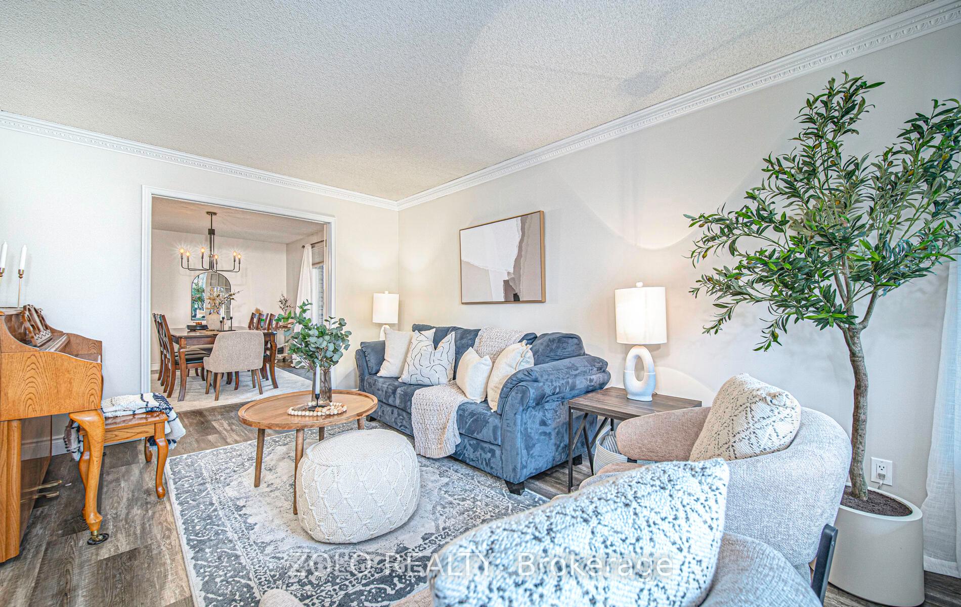 Photo 6 of 871 Peggoty Circle, Oshawa, Eastdale — HOMEH