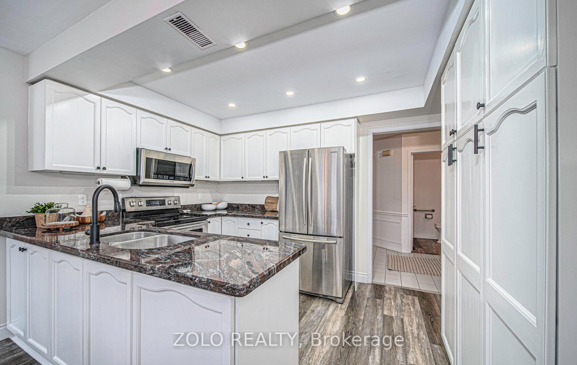 Photo 12 of 871 Peggoty Circle, Oshawa, Eastdale — HOMEH