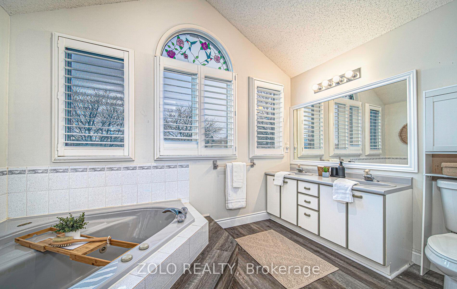 Photo 20 of 871 Peggoty Circle, Oshawa, Eastdale — HOMEH
