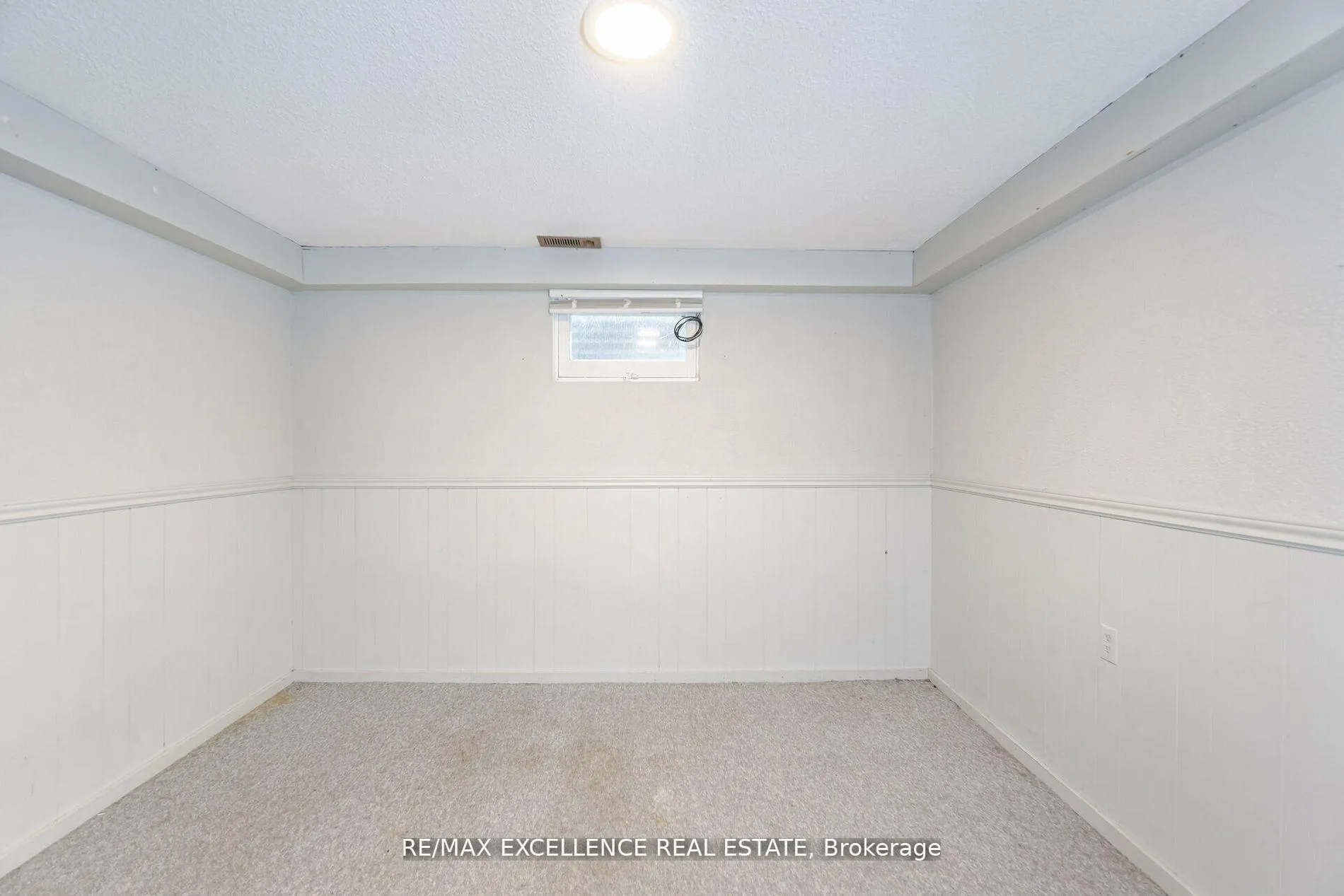 Photo 33 of 11 Crawley Drive, Brampton, Avondale — HOMEH