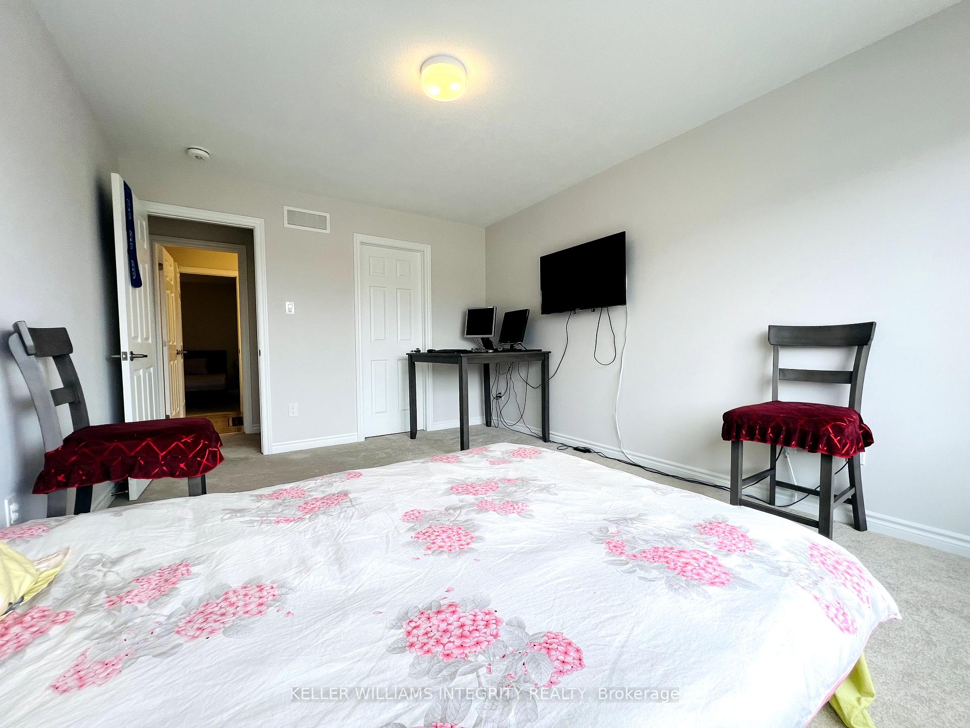 Photo 22 of 23 Racemose Street, Ottawa, Barrhaven - Half Moon Bay — HOMEH