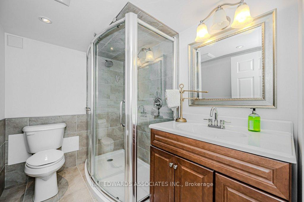 Photo 33 of 329 Silvana Crescent, Burlington, Shoreacres — HOMEH
