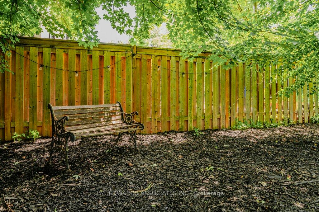 Photo 35 of 329 Silvana Crescent, Burlington, Shoreacres — HOMEH