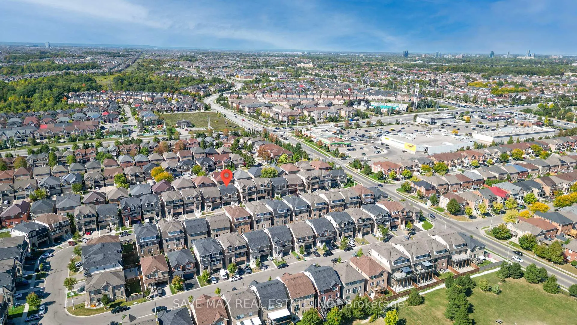 Photo 3 of 66 Geranium Crescent, Brampton, Bram West — HOMEH